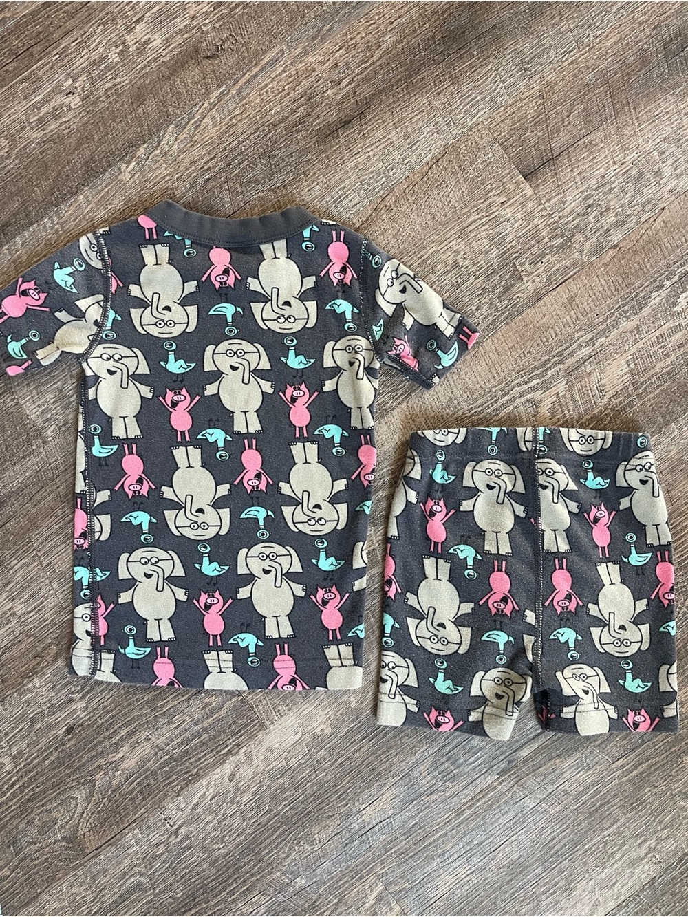Hanna Andersson shorts pj set Elephant Piggie Pigeon book characters unisex - Picture 7 of 9